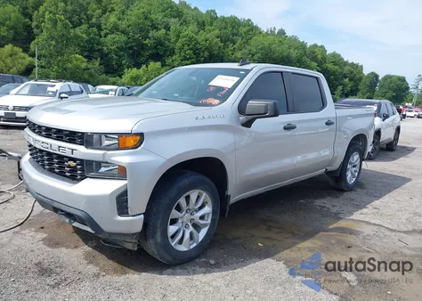 2020 Chevrolet Silverado 1500 4Wd Short Bed Custom z USA, uszkodzony, nr VIN 3GCPYBEK0LG166208